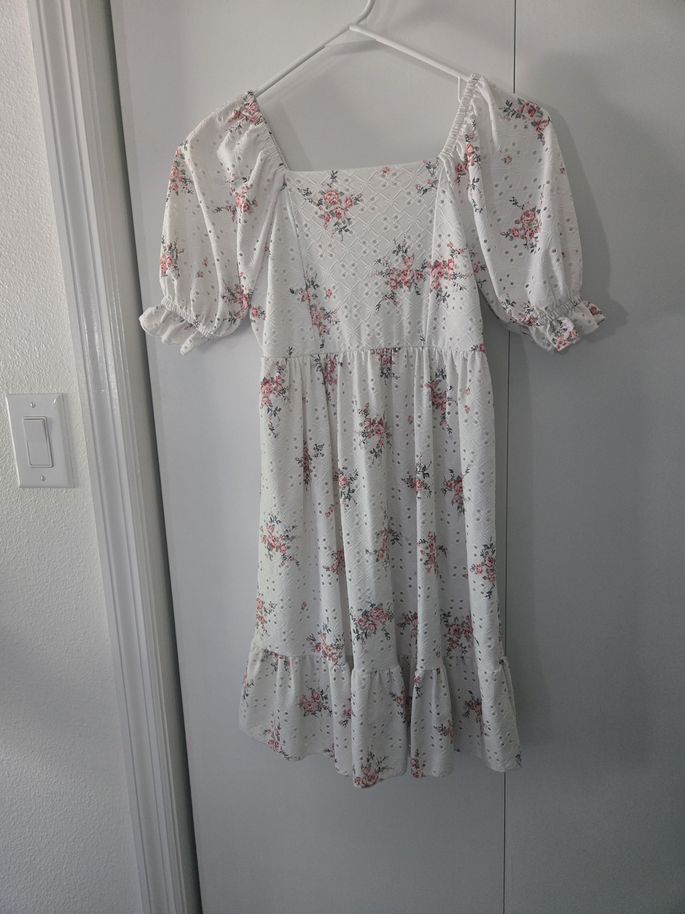 Beautees White Floral Puff Sleeve Dress with Pink Accents - Picture 2 of 9